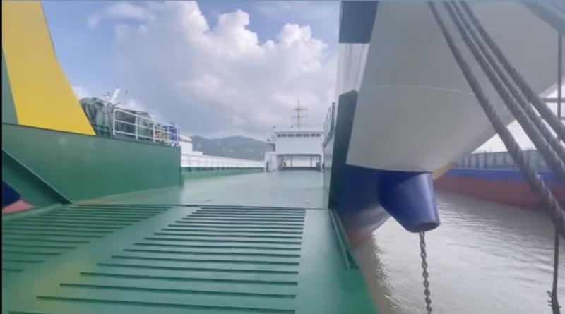 [For Sale] 3300-ton Ro-Ro deck ship LCT for sale - Ship for sale